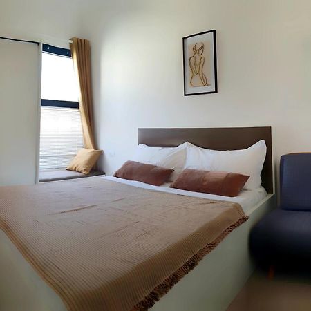 Bindi Apartment Himare Eksteriør bilde