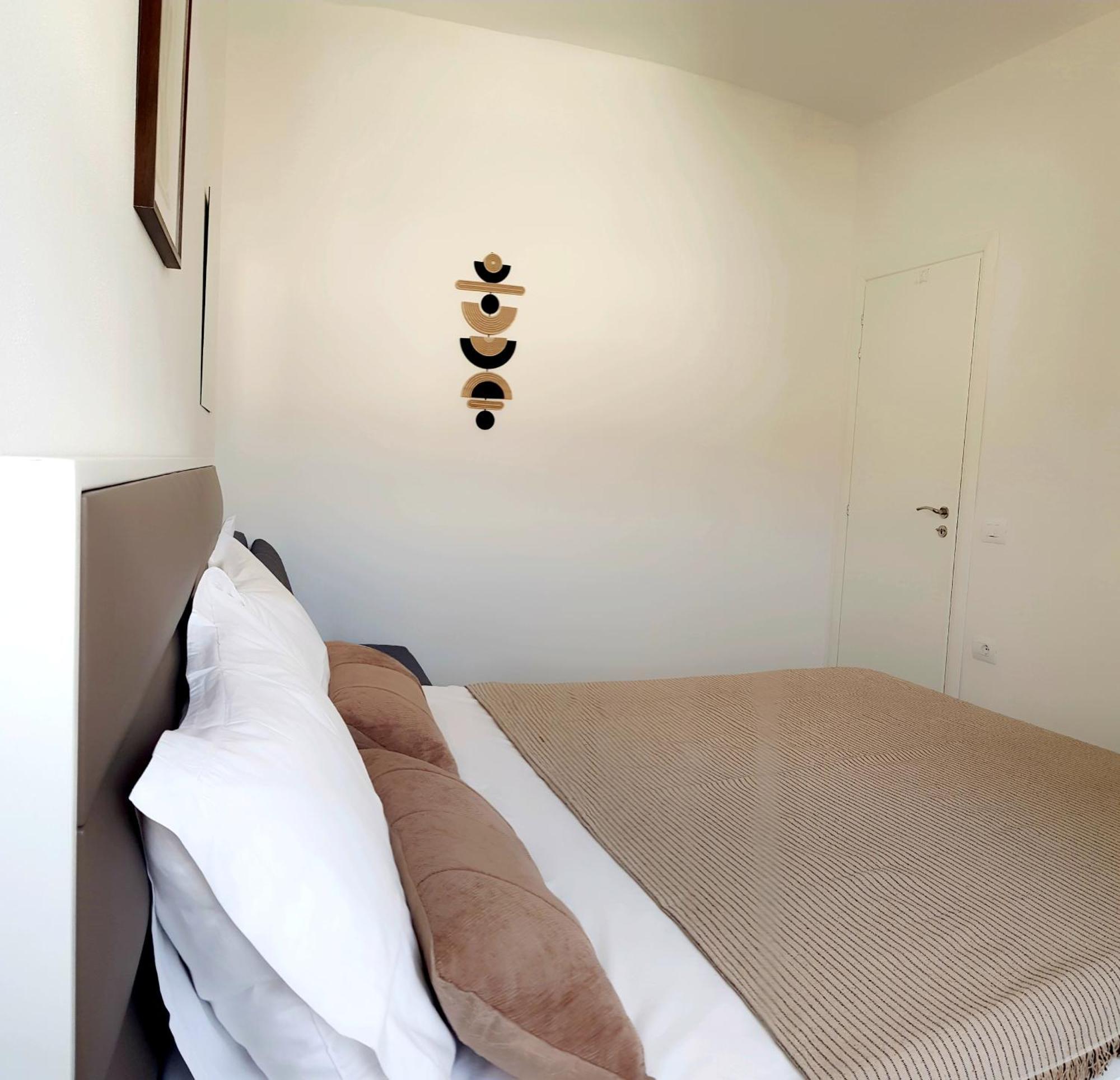 Bindi Apartment Himare Eksteriør bilde